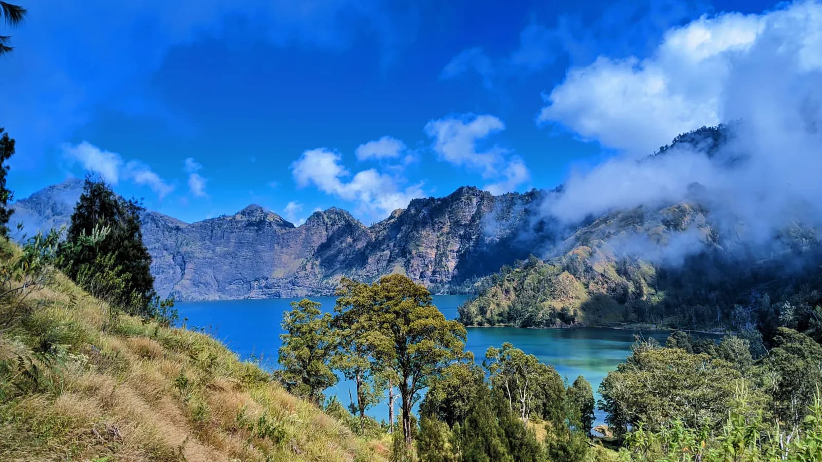 3H 2N Rinjani dan Torean Trekk